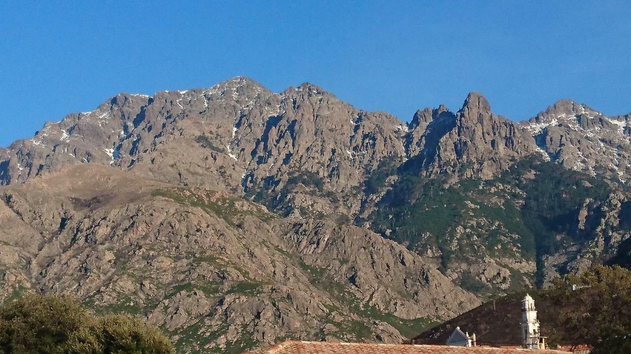 Joli Villa Marcel Classee 3 Etoiles Calenzana Bagian luar foto